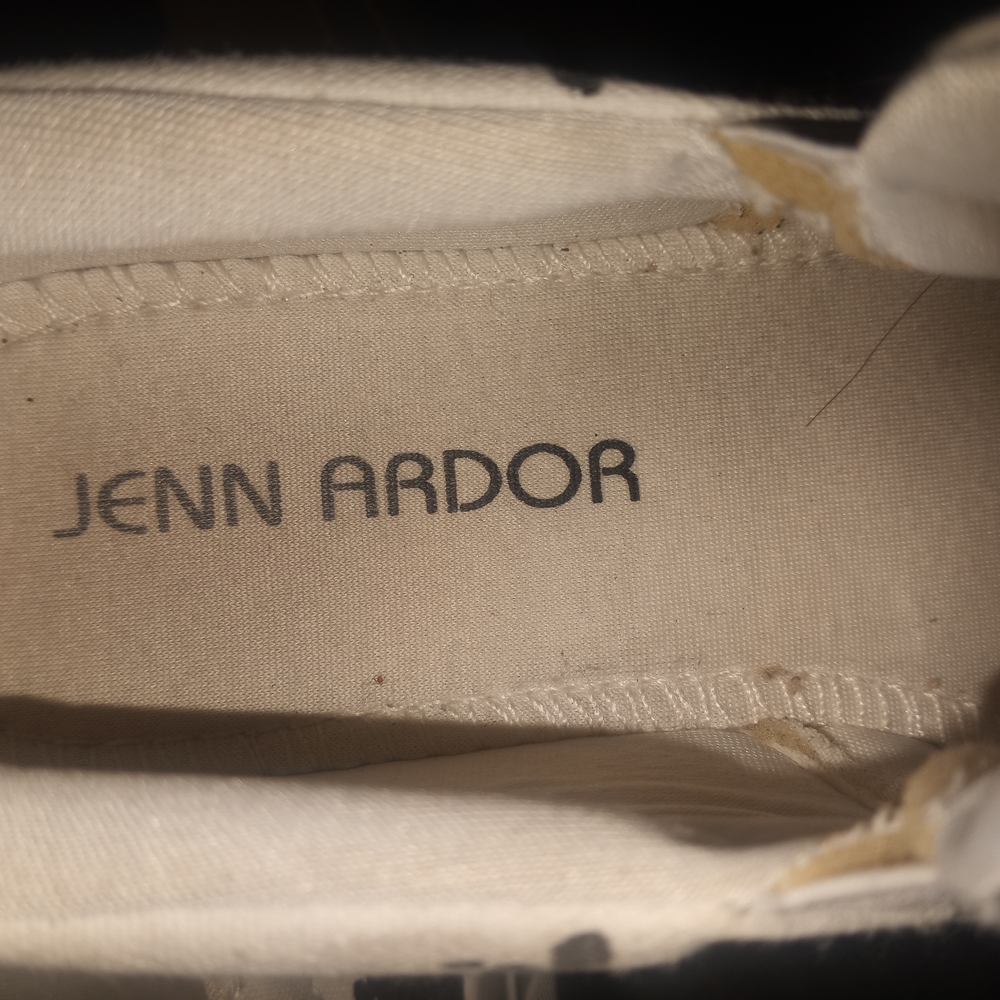 Jenn Ardor Canvas Sneakers
